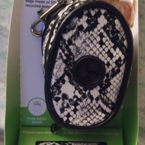 So Phresh fabric dog waste dispenser w/ xtra bags - Picture 2 of 2